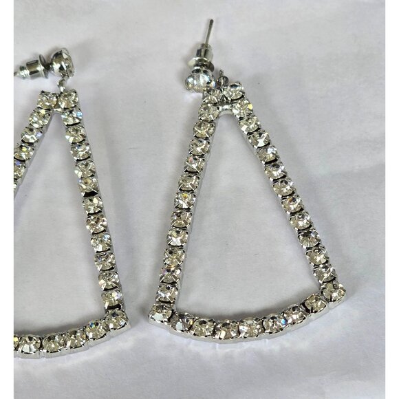 Triangle Drop Earrings – Elegant Rhinestone Sparkle - Picture 4 of 12